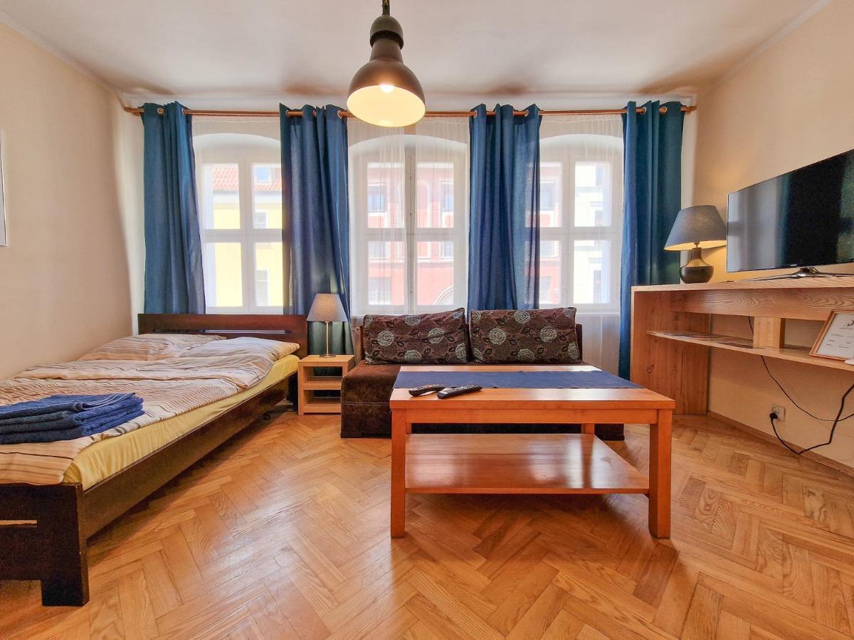 Апартаменты Apartament Ksiezycowy Торунь Экстерьер фото